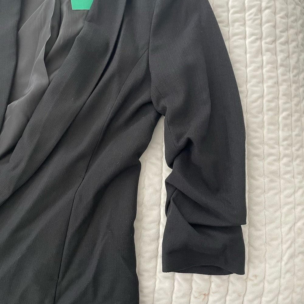 H&M Black Blazer Ruched Sleeves -  Size S - with tags attached - Picture 6 of 7